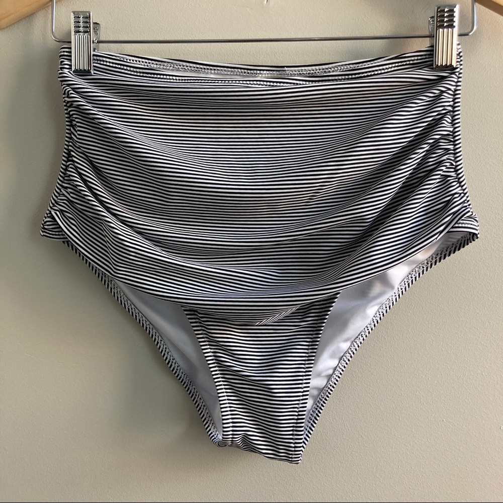 Cupshe High-Rise Shirred Striped Bikini Bottom S